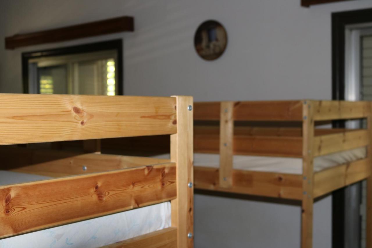 Costas Hostel Action Tseri Экстерьер фото