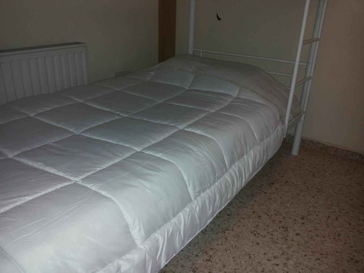 Costas Hostel Action Tseri Экстерьер фото
