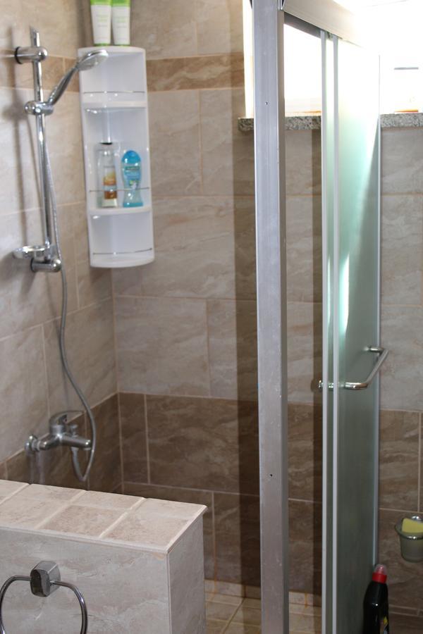 Costas Hostel Action Tseri Экстерьер фото